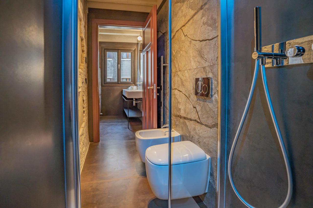 Corte Rubbi 5 Deluxe Studio-Apartment Венеція Екстер'єр фото