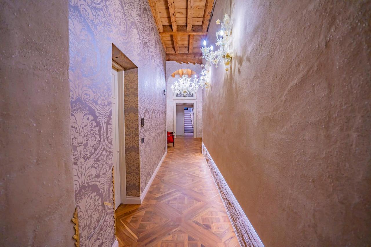 Corte Rubbi 5 Deluxe Studio-Apartment Венеція Екстер'єр фото